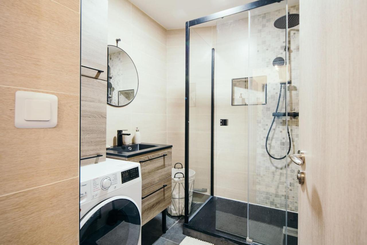 The Rhuys - Cosy-balcony With Superb Loire View - All On Foot - Parking Apartment *